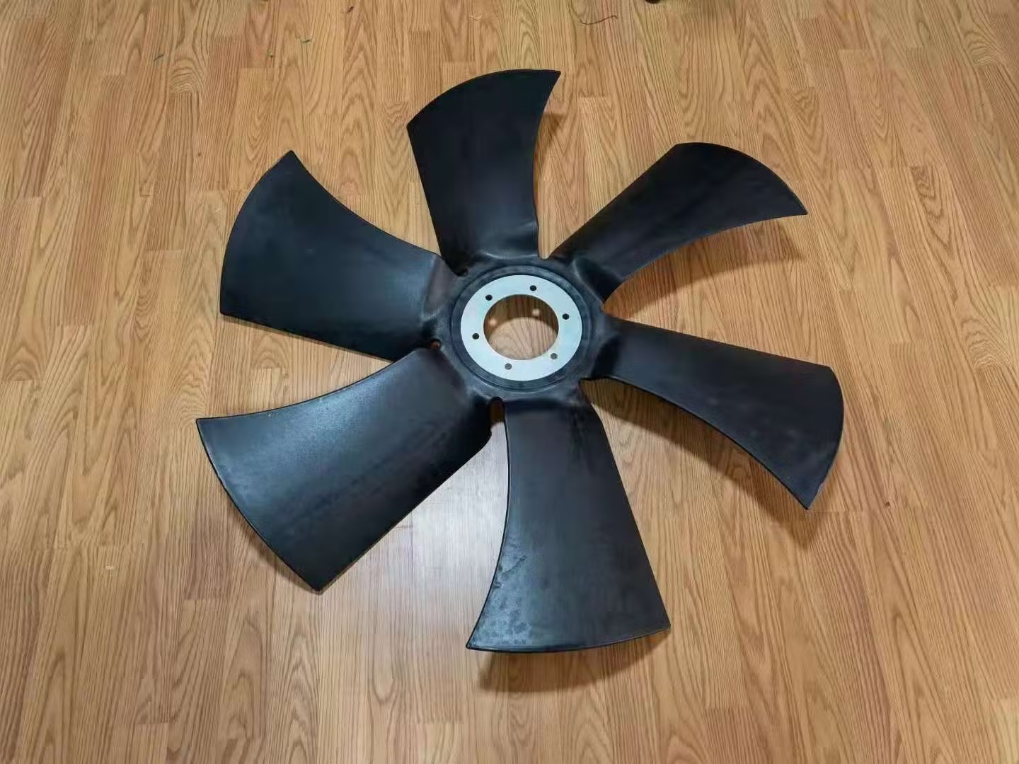 FAN ASSEMBLY